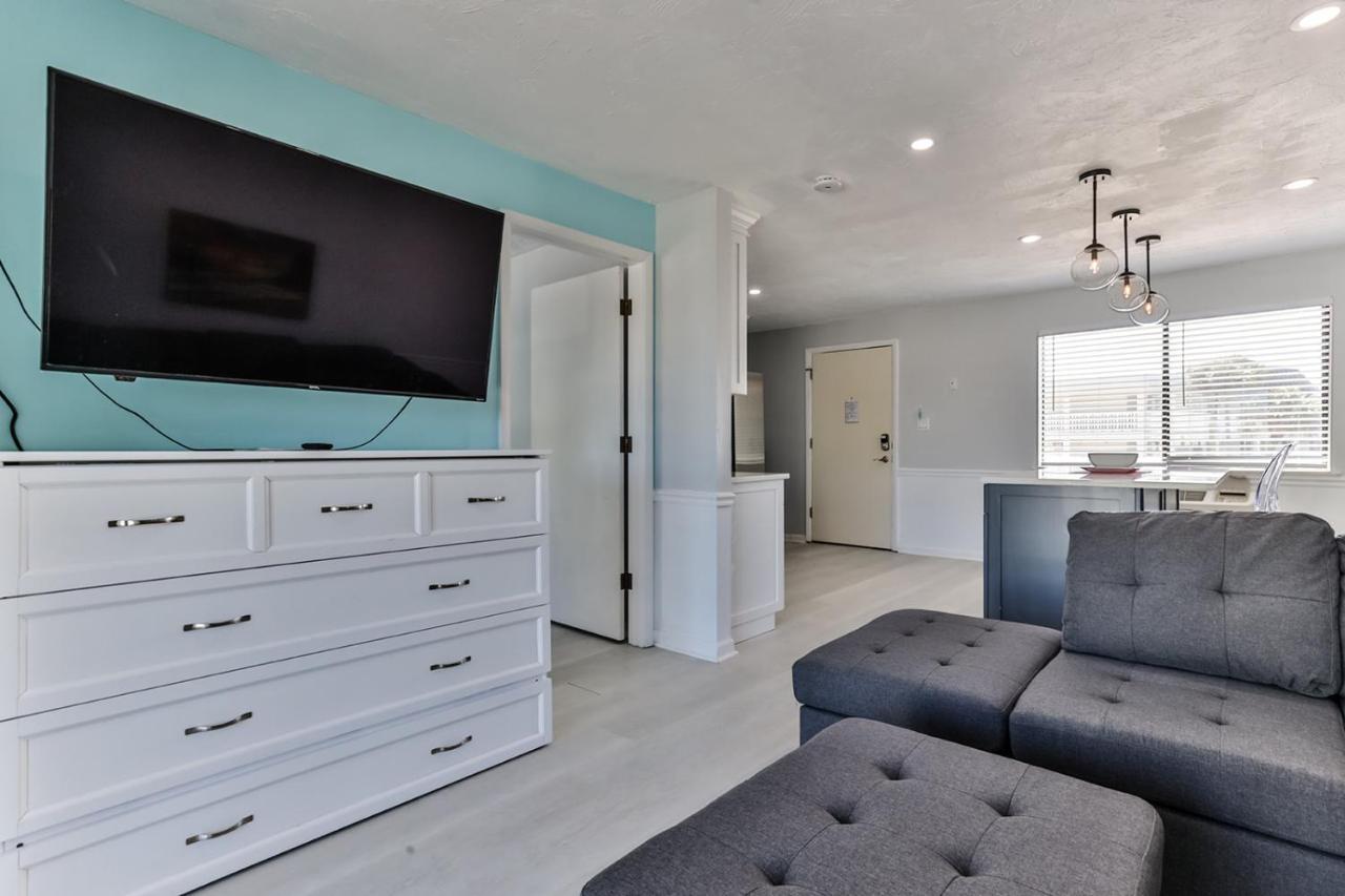 Coastal Waters Hotel New Smyrna Beach Ngoại thất bức ảnh