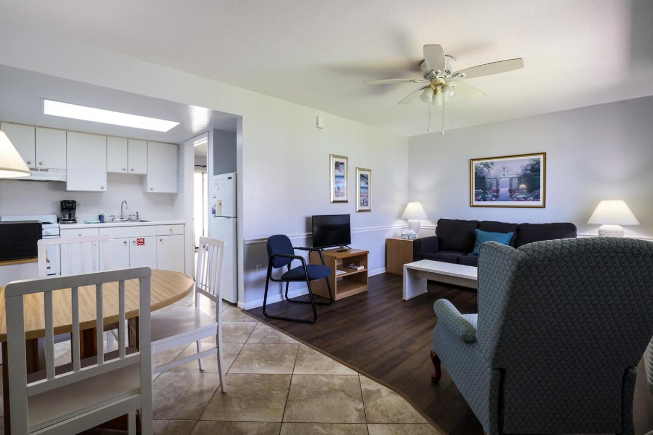 Coastal Waters Hotel New Smyrna Beach Ngoại thất bức ảnh