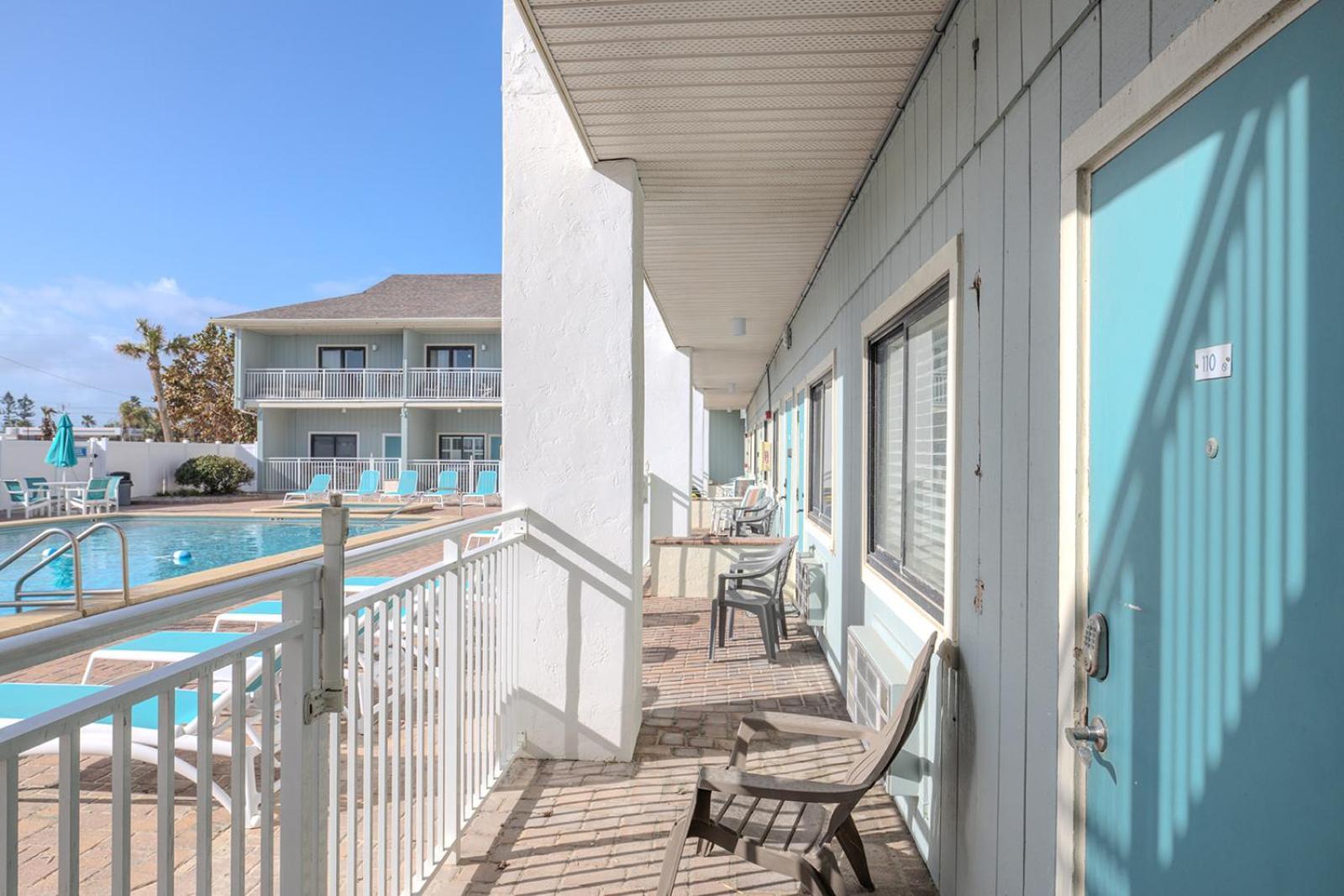 Coastal Waters Hotel New Smyrna Beach Ngoại thất bức ảnh