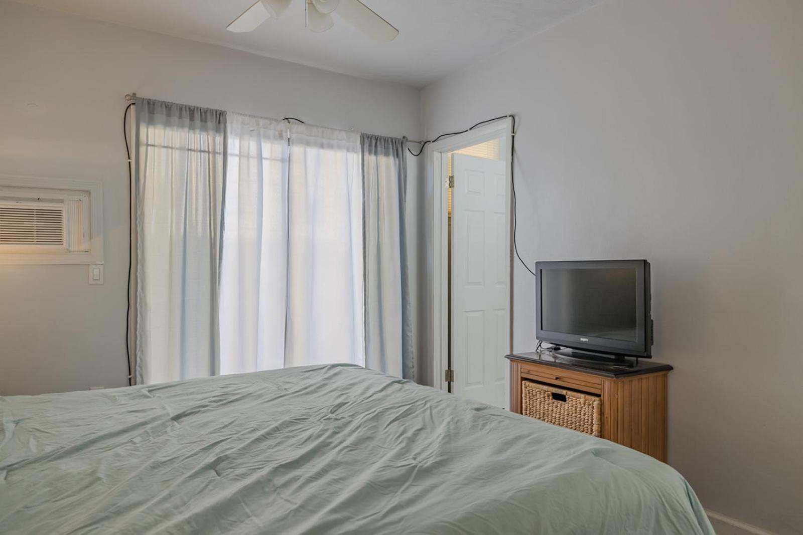 Coastal Waters Hotel New Smyrna Beach Ngoại thất bức ảnh