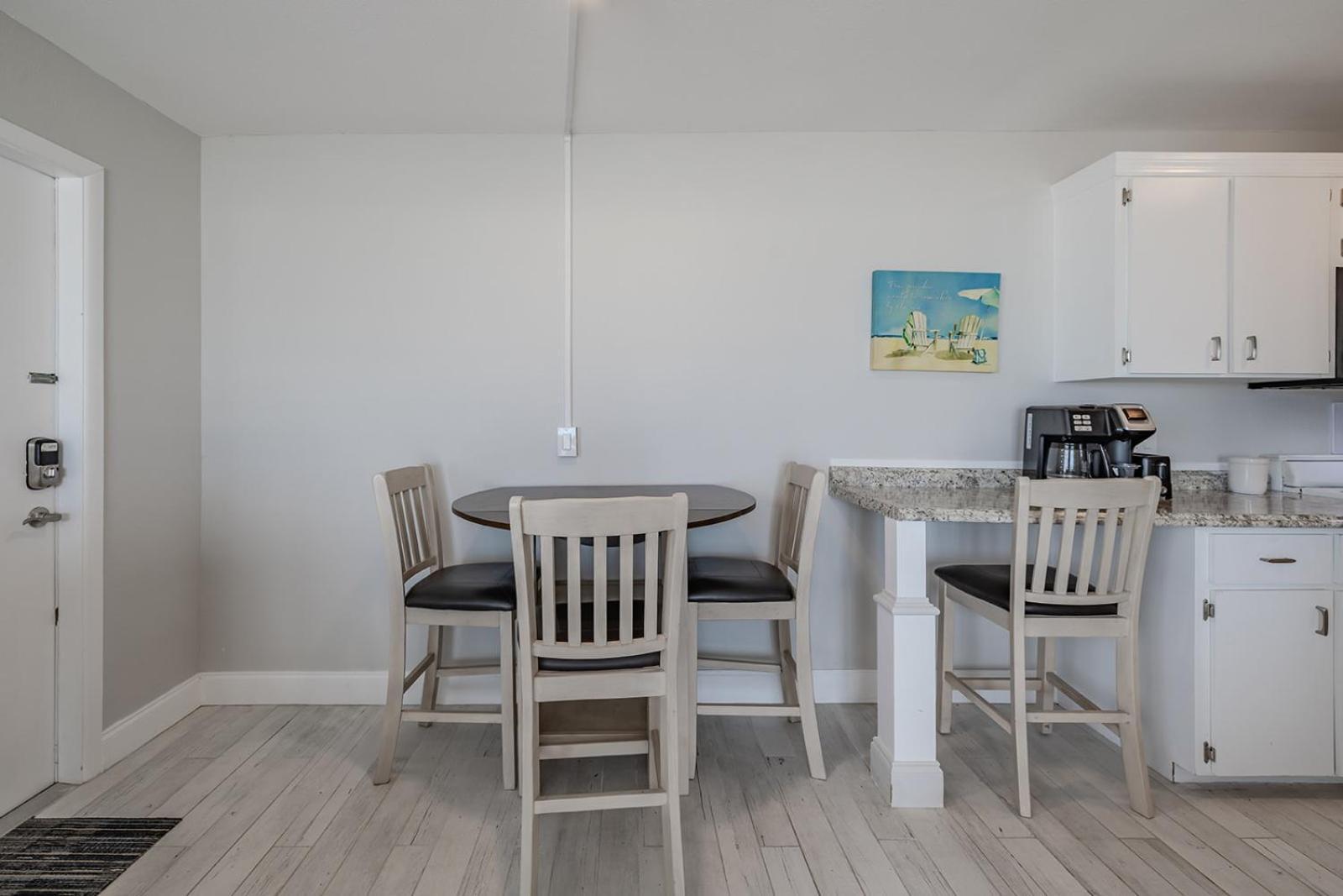 Coastal Waters Hotel New Smyrna Beach Ngoại thất bức ảnh